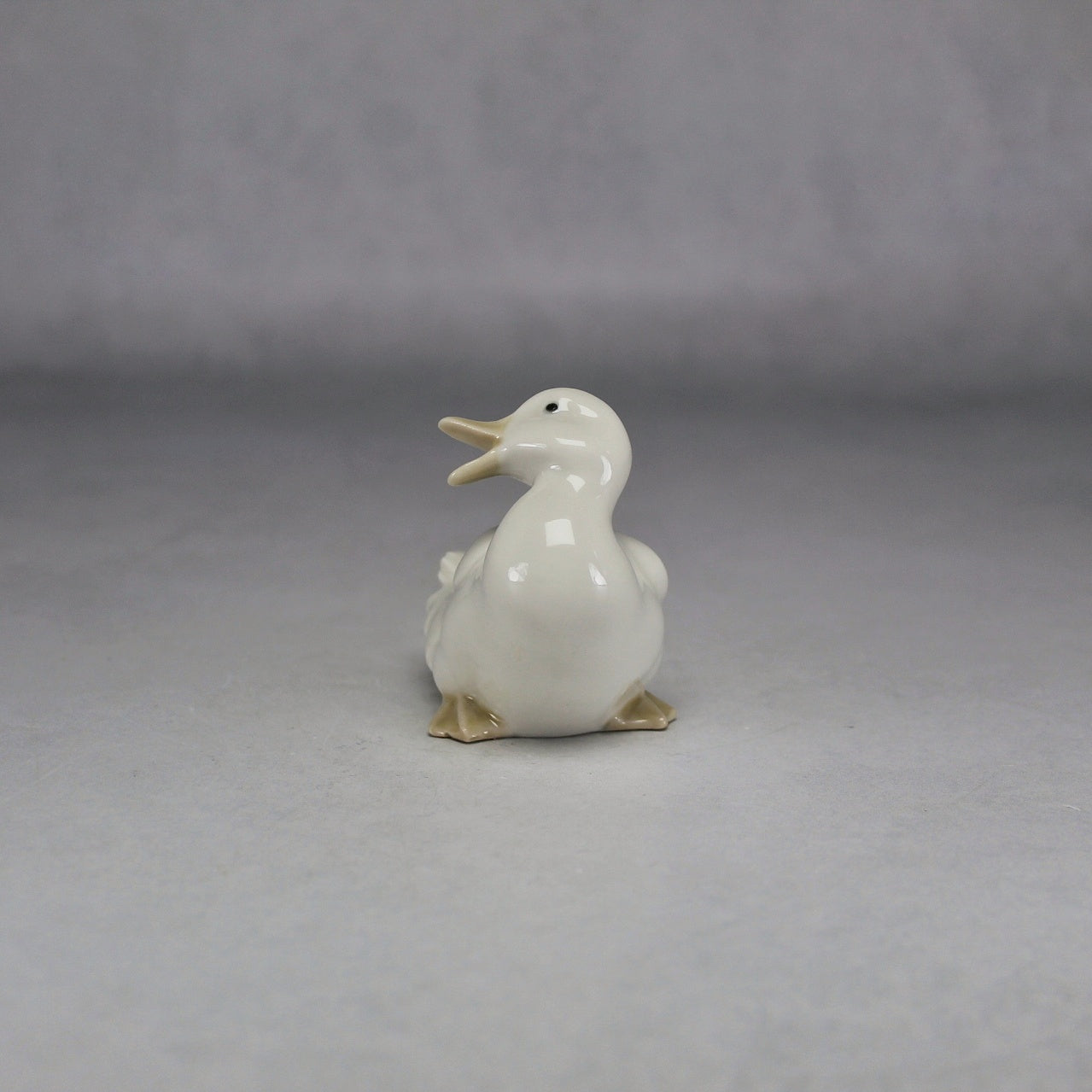 Nao Spain White Porcelain Duckling Figurine