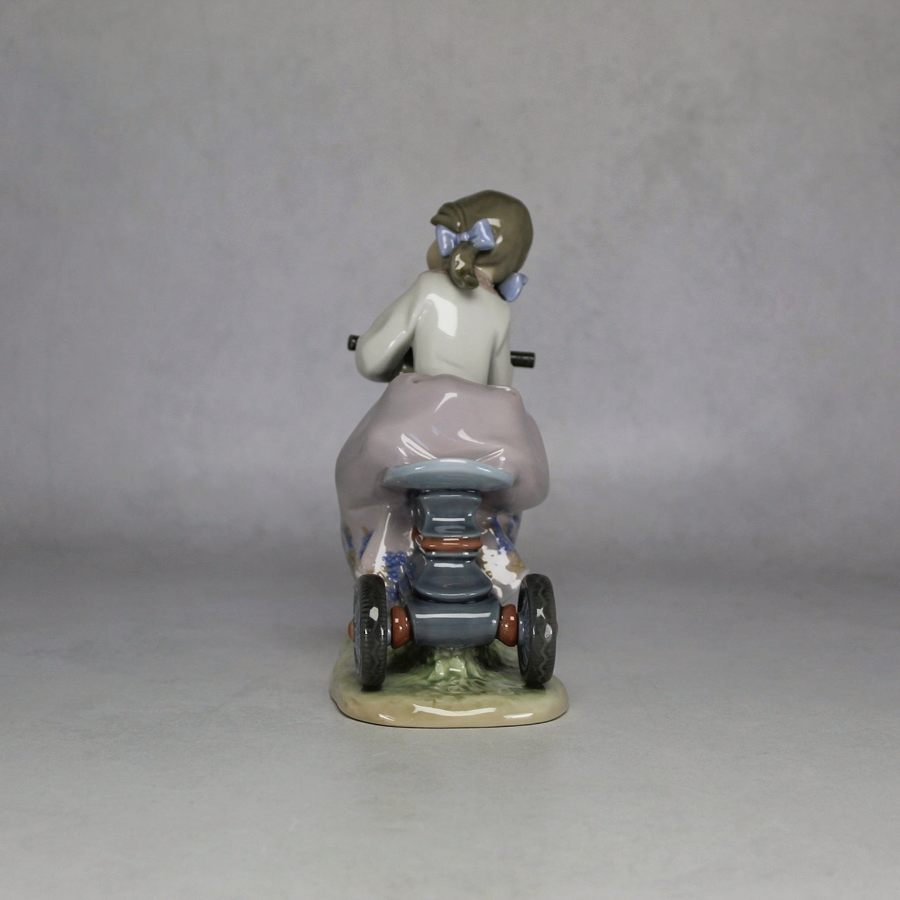 Lladró Girl on Bicycle with Puppies Porcelain Figurine Model 5680