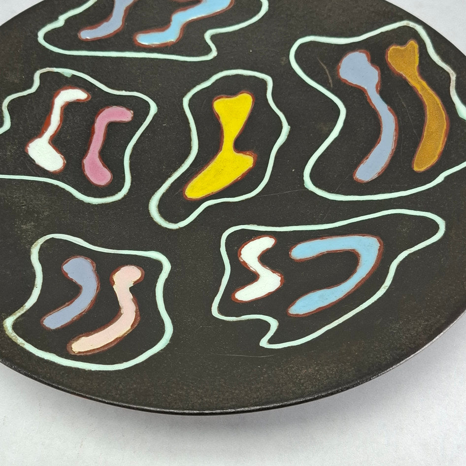 Dykor Studio Pottery Abstract Art Plate on Three Feet