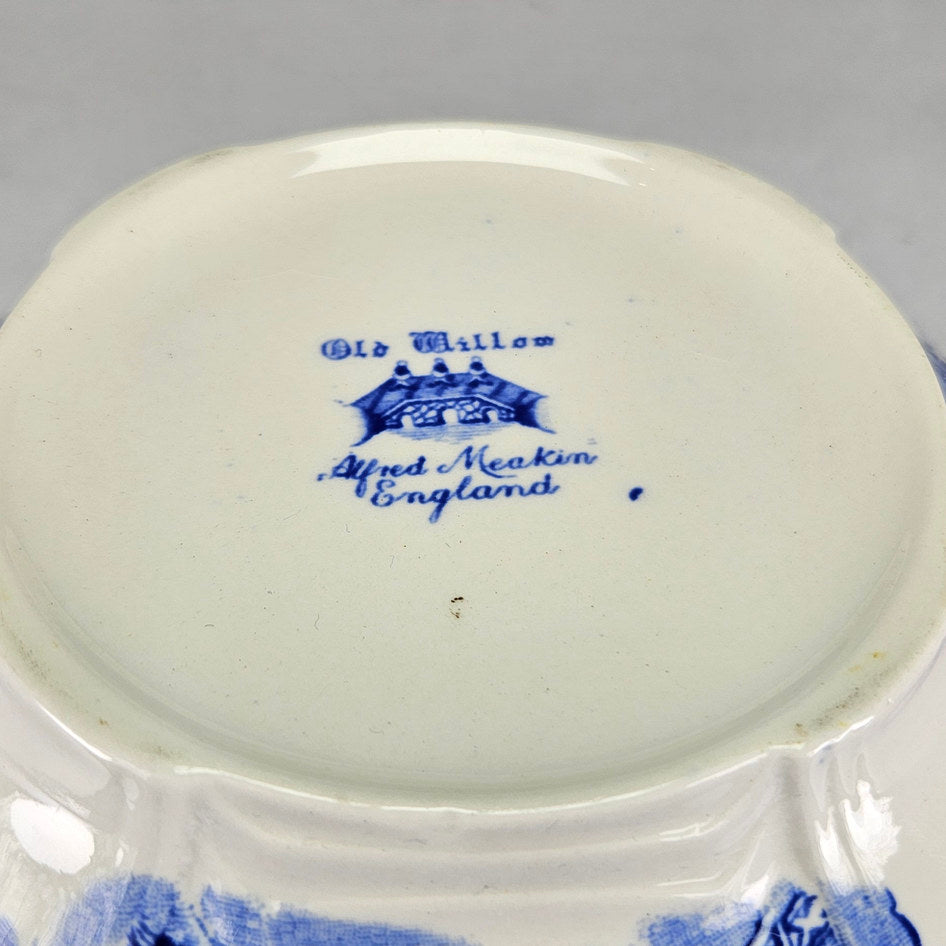 Alfred Meakin Old Willow Blue and White Handled Serving Bowl, view 6