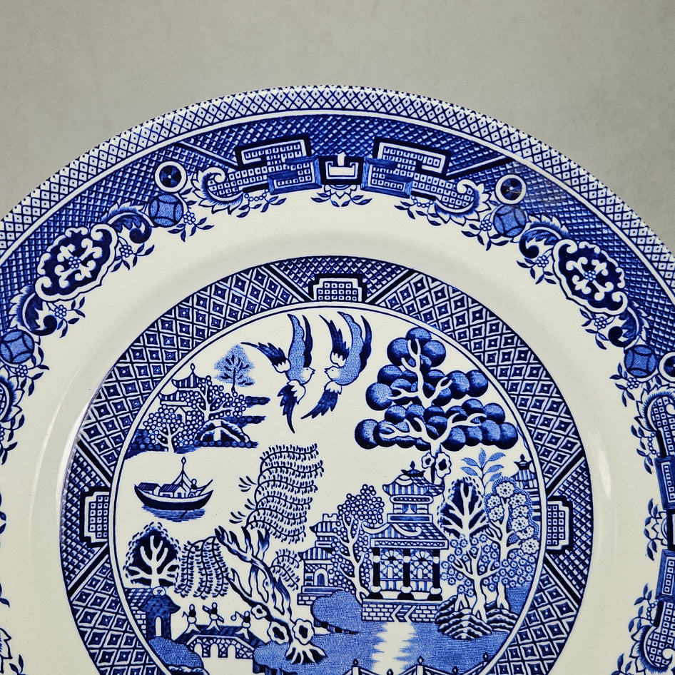 Alfred Meakin Old Willow Blue and White Dinner Plate