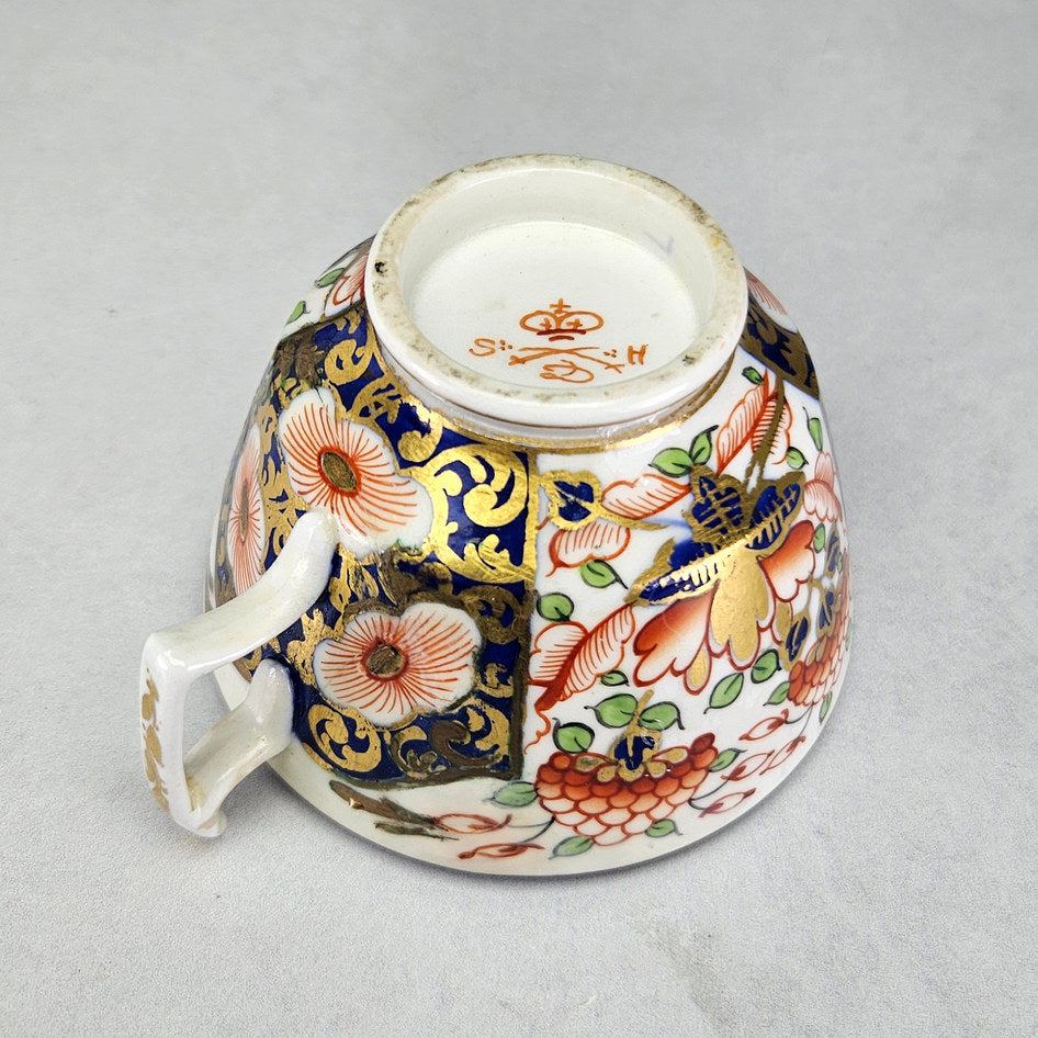 King Street Derby cup underside with crowned painted mark