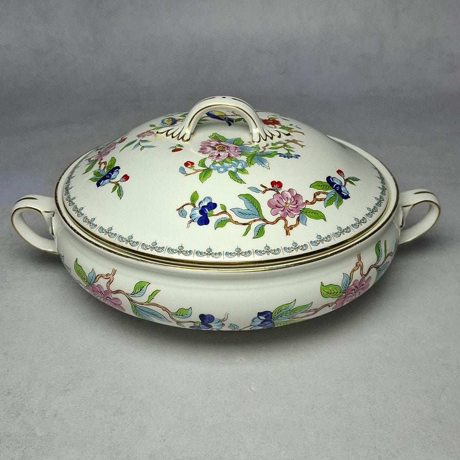 Aynsley Pembroke Fine Bone China Lidded Vegetable Dish