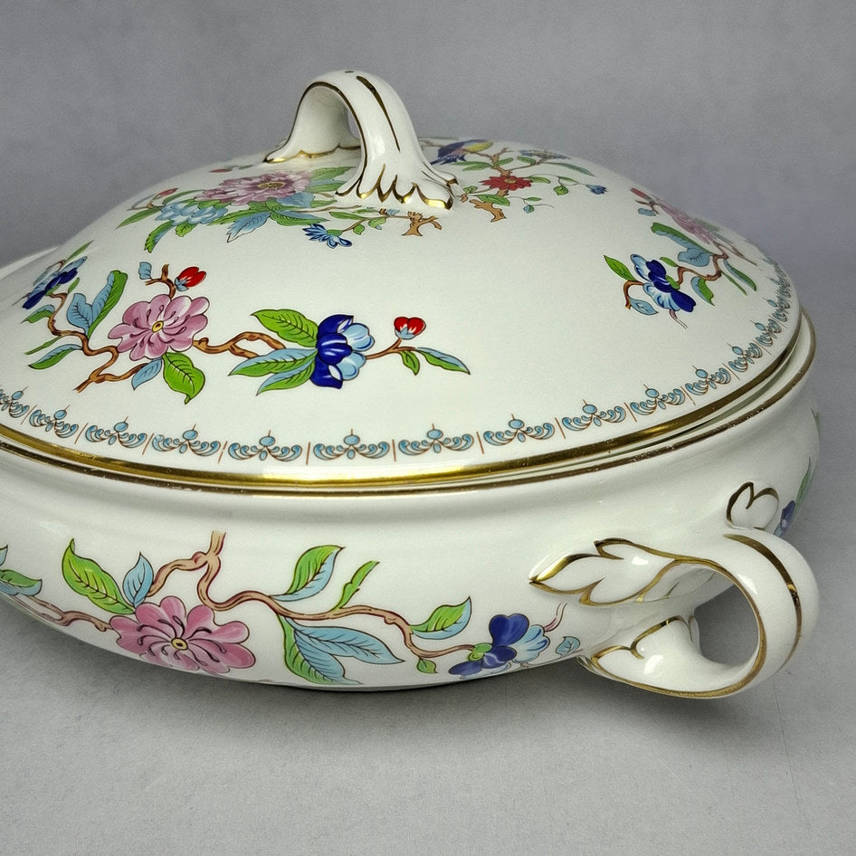Aynsley Pembroke Fine Bone China Lidded Vegetable Dish