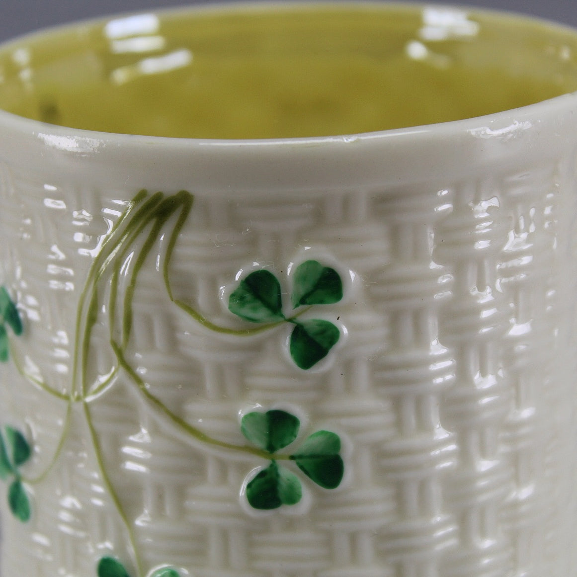 Belleek Ireland Cream Basket Weave Vase with Green Shamrocks (Fifth Mark)