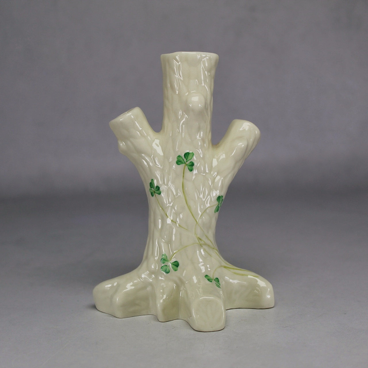 Belleek Ireland Cream Tree-Stump Spill Vase with Green Shamrocks (Seventh Mark)