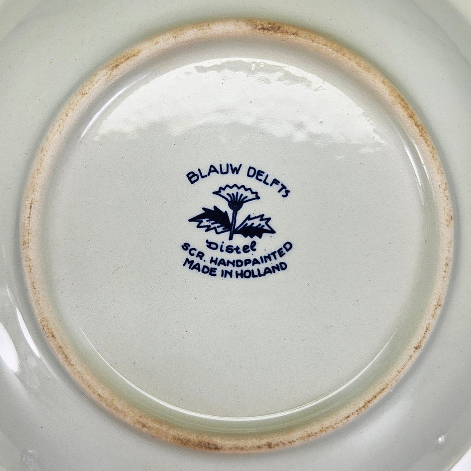 Distel ashtray base close-up with handpainted and Made in Holland markings