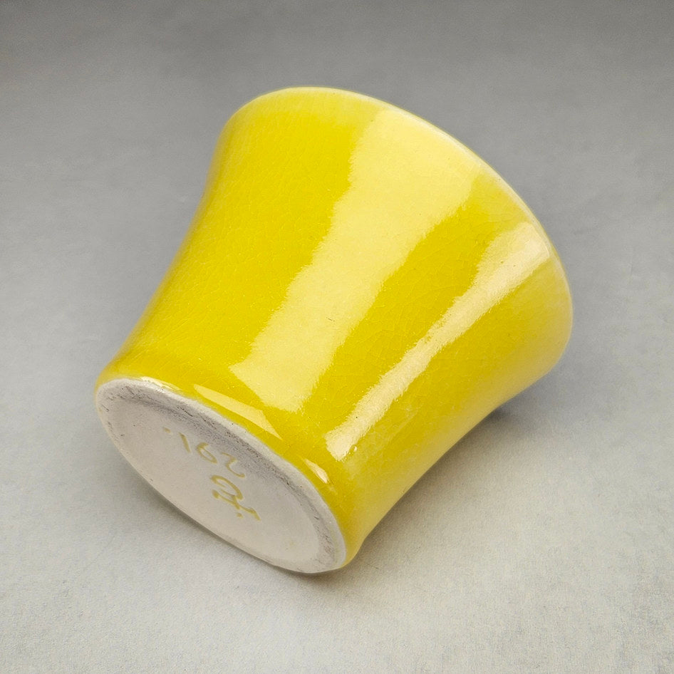 Hamburger Potteries 291 Yellow Lidded Condiment Pot, view 4