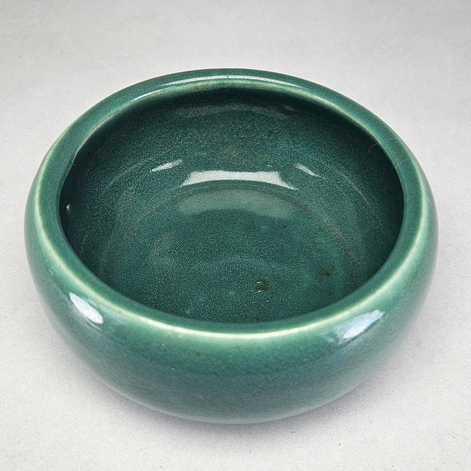 Hamburger's Pottery Green Rounded Bowl 407