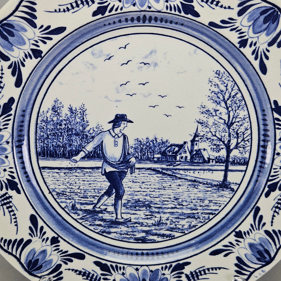 Holland Delft Blue Farmer Decorative Plate