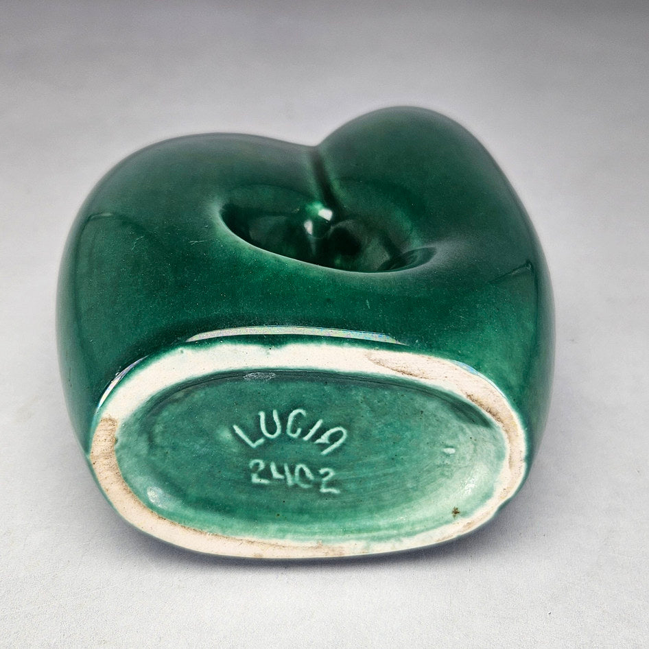 Lucia Ware green asymmetric vase underside showing ceramic base