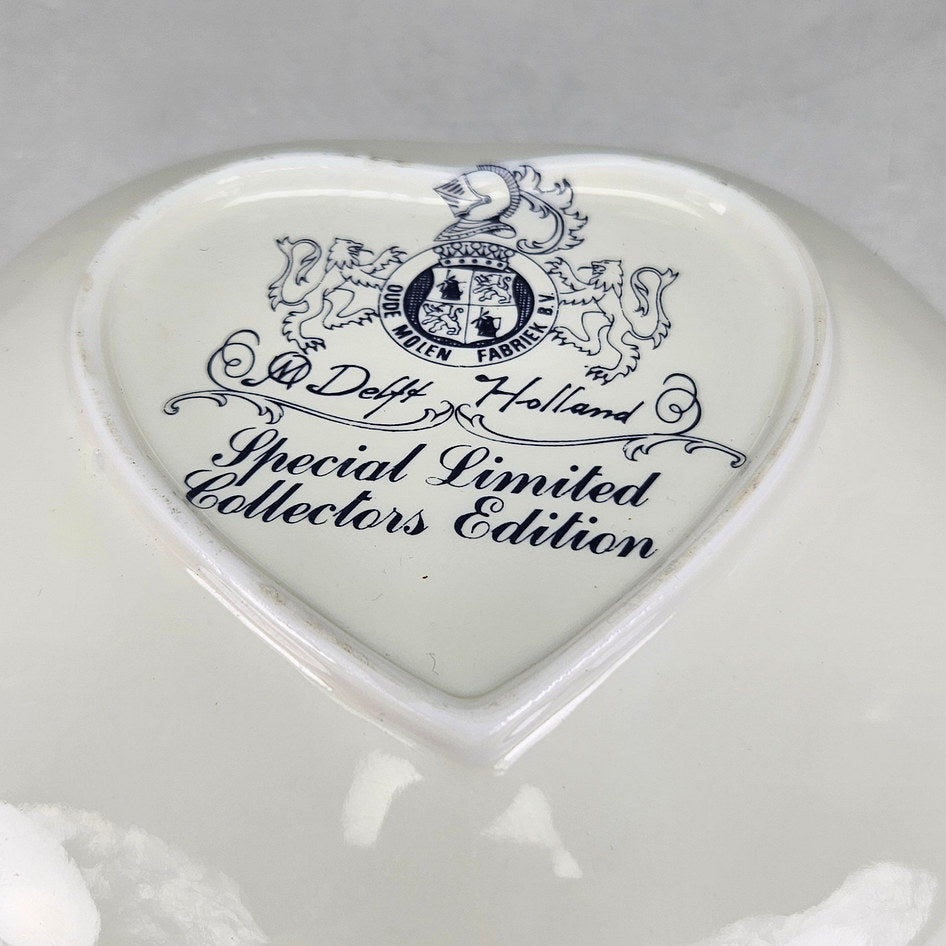 Oude Molen Fabriek Sailing Boats Heart-Shaped Dish, product view 6