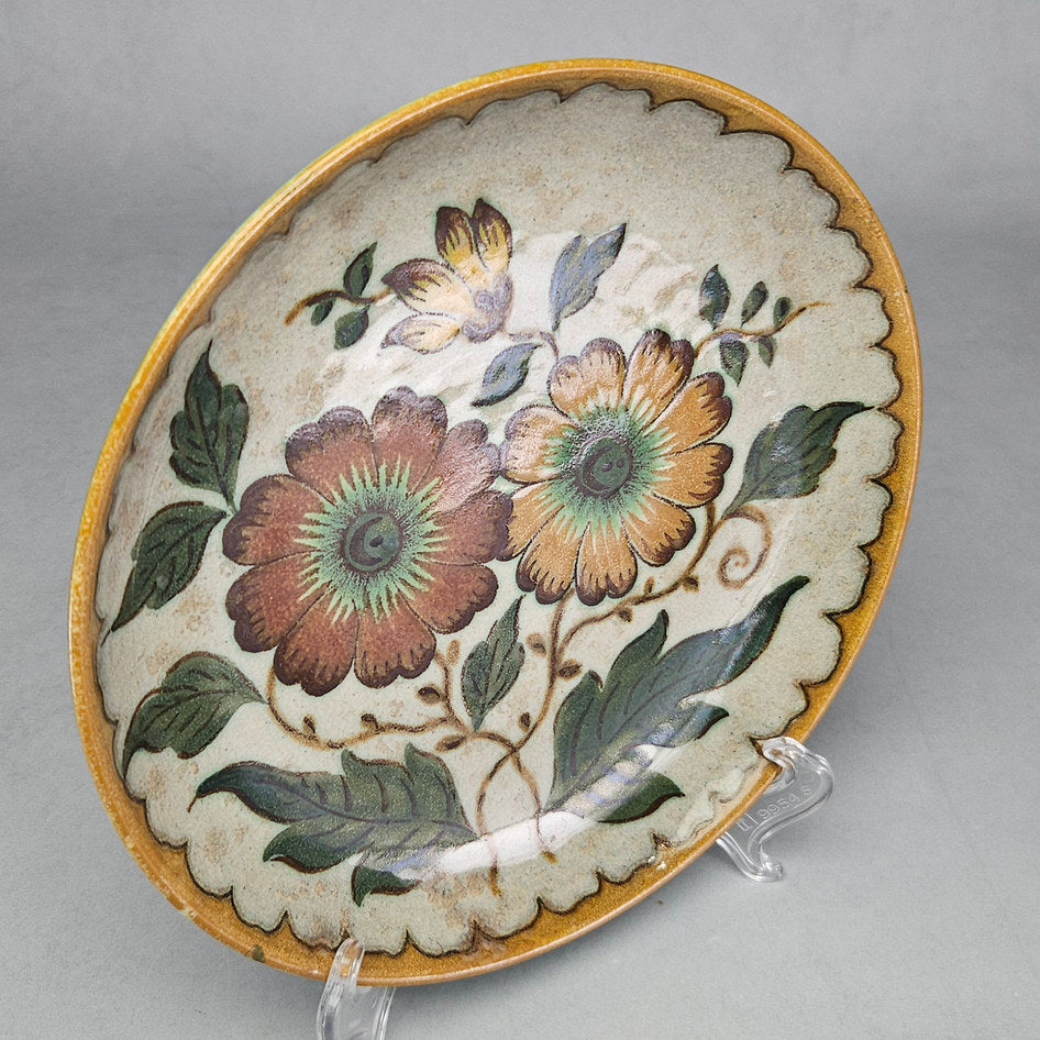PZH Gouda Polo Hand-Painted Floral Ceramic Plate