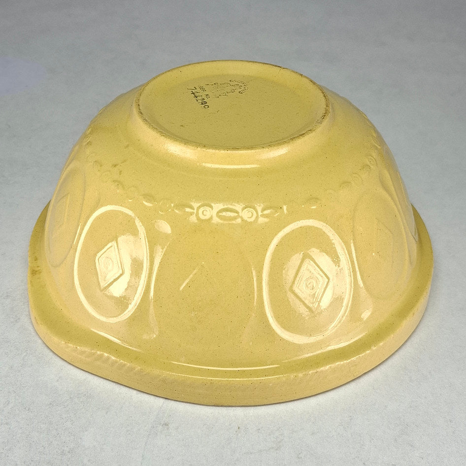 T.G. Green Yellow Ware Gripstand Mixing Bowl - 22.5 cm
