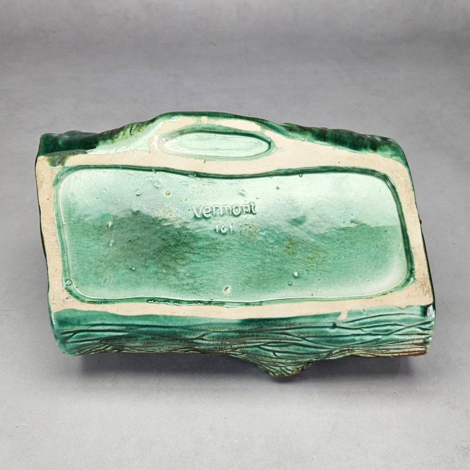 Vermont green log planter underside showing ceramic base details