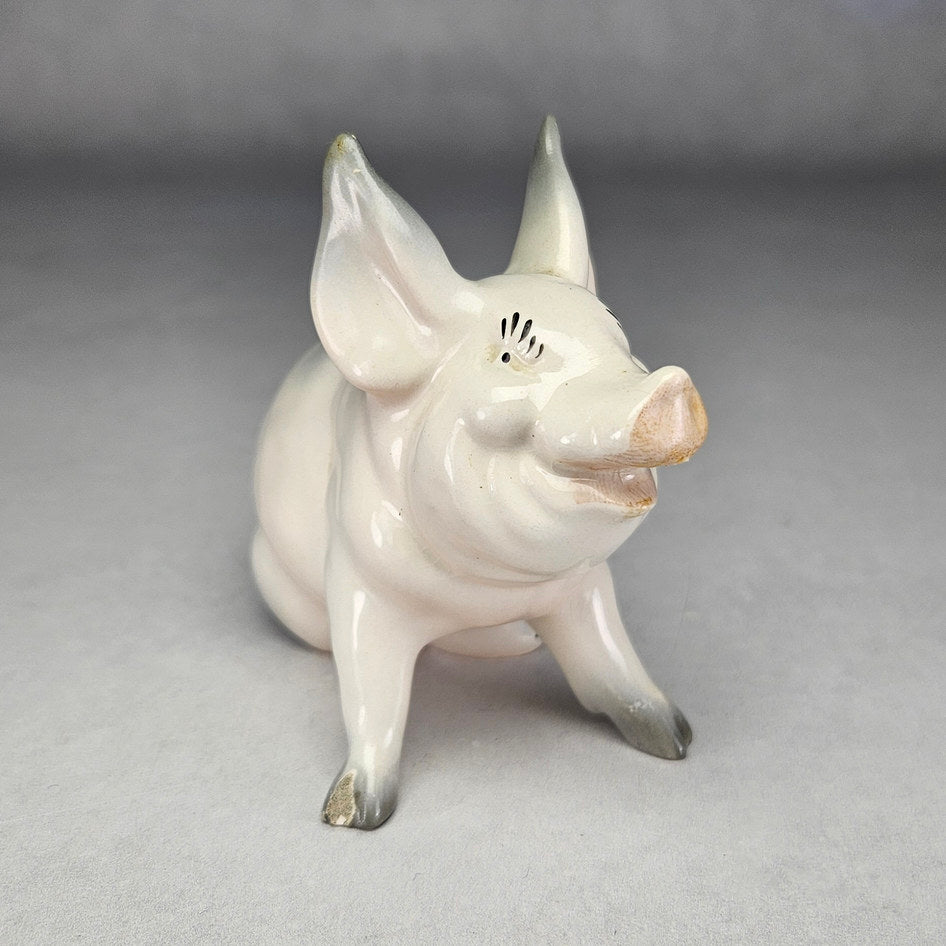Beswick 832 seated comical pig figurine, ceramic product view 2