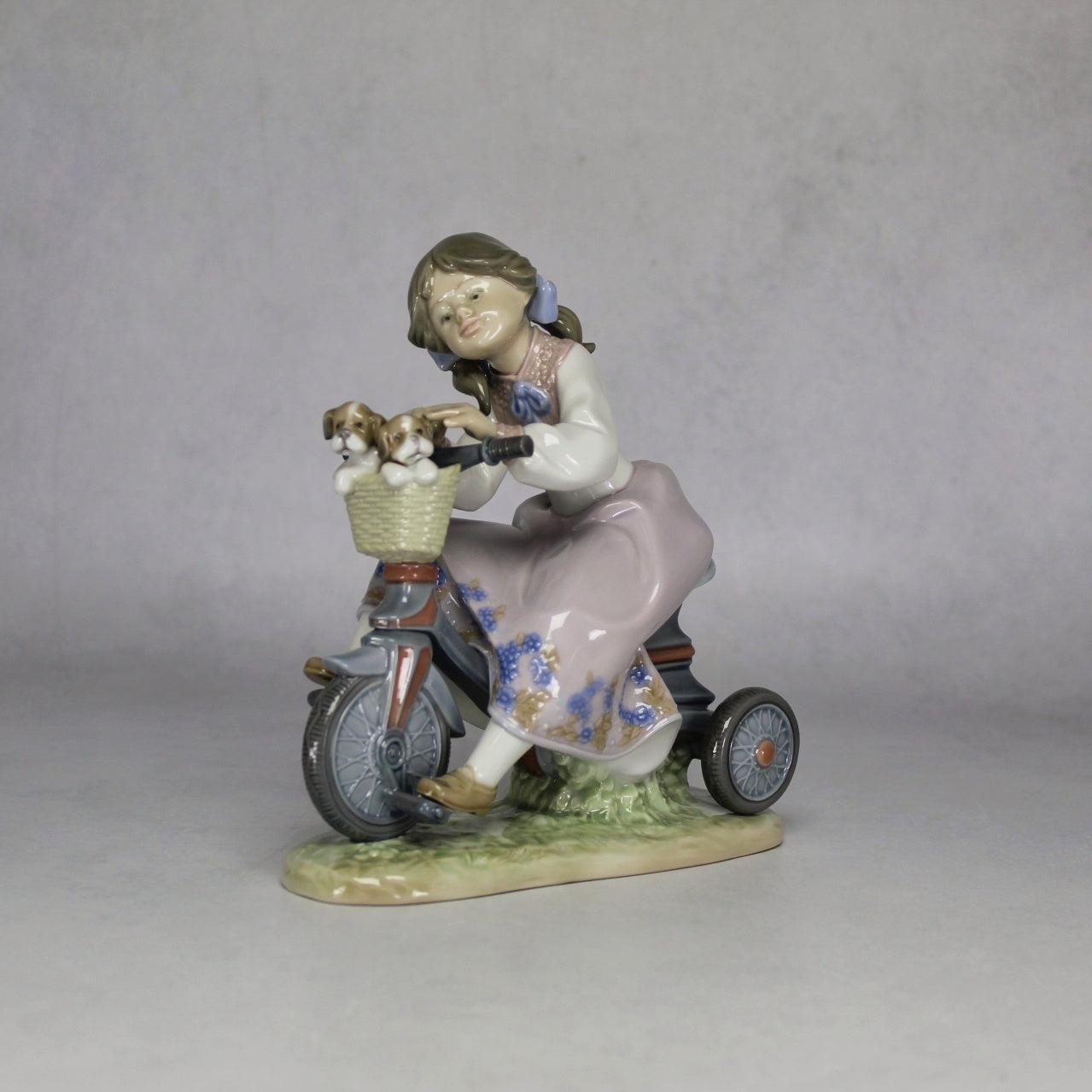 Lladró Girl on Bicycle with Puppies Porcelain Figurine Model 5680