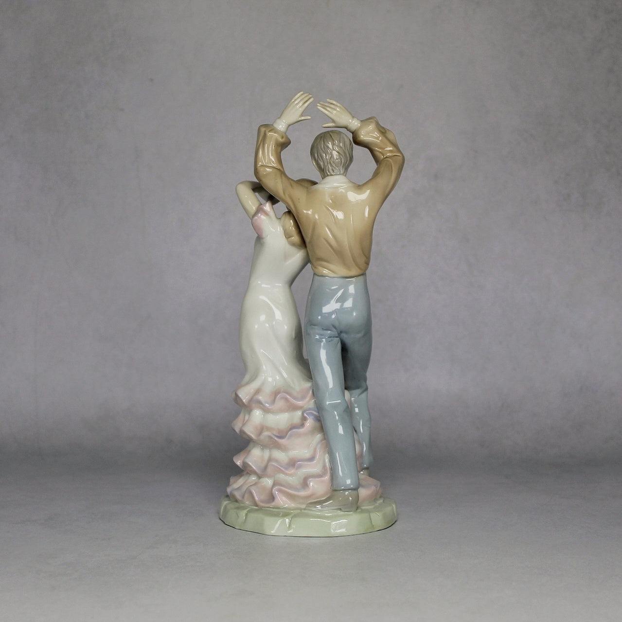 Vintage Arnart Conte Porcelain Flamenco Dancing Couple Figurine