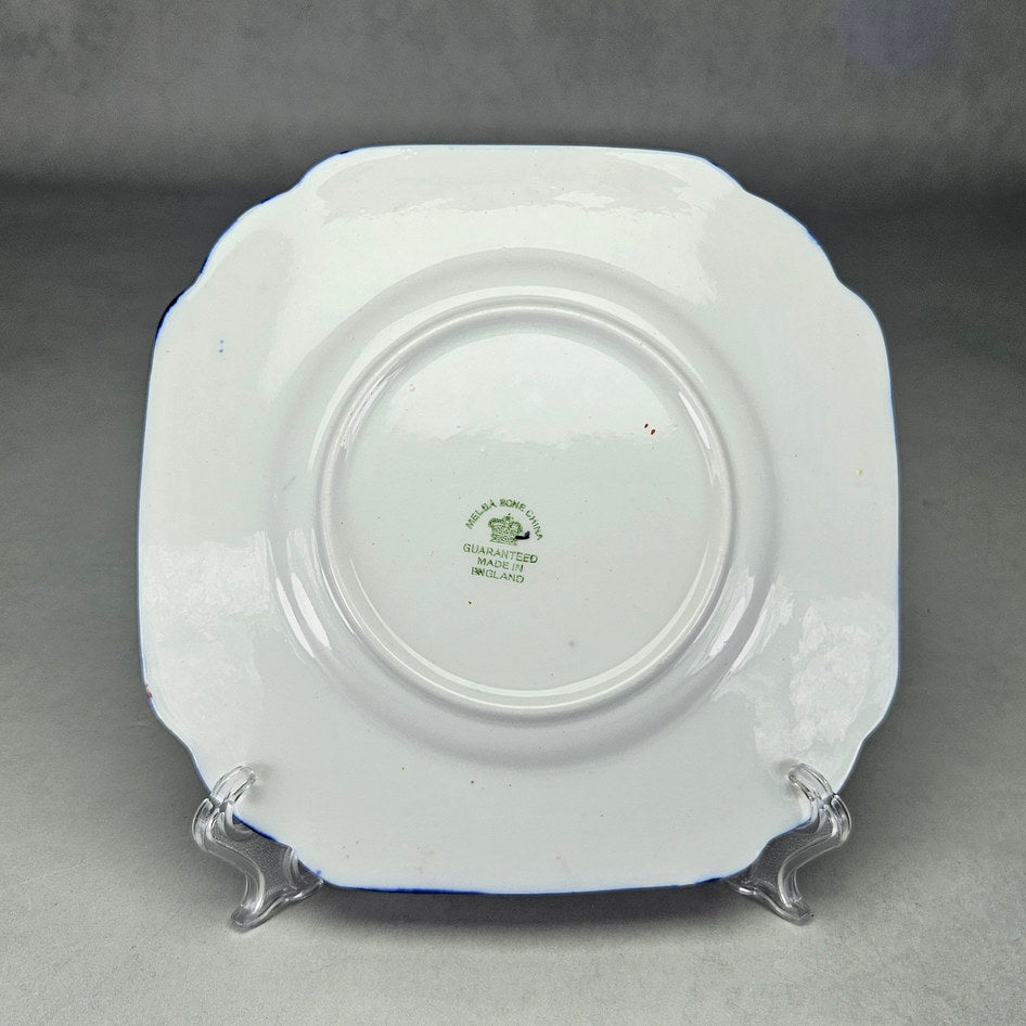 Melba square Imari side plate showing further pattern and surface details