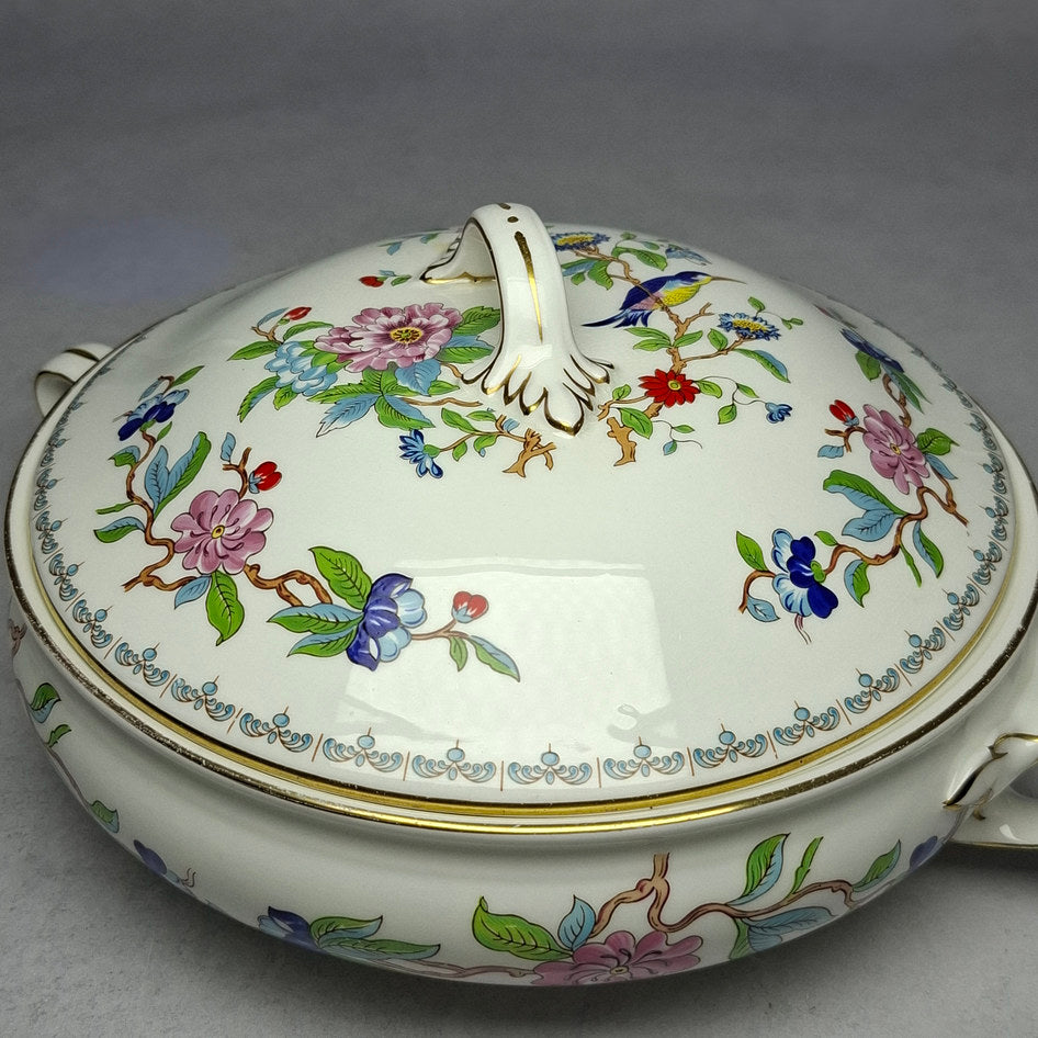Aynsley Pembroke Fine Bone China Lidded Vegetable Dish