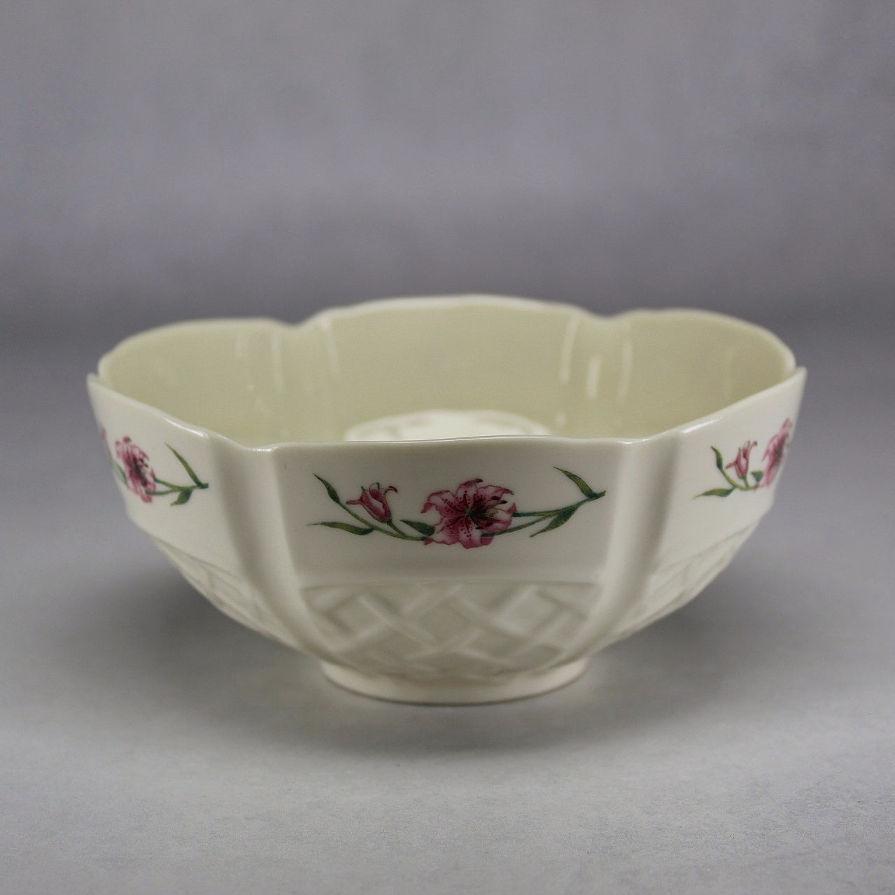 Belleek Pottery Antiques — Irish Fine Parian China Collectibles