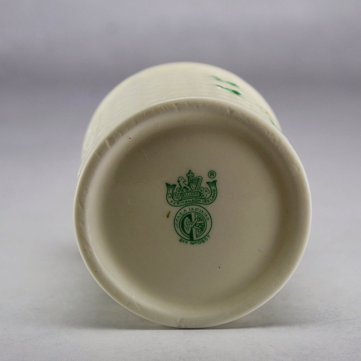 Belleek Ireland Cream Basket Weave Vase with Green Shamrocks (Fifth Mark)