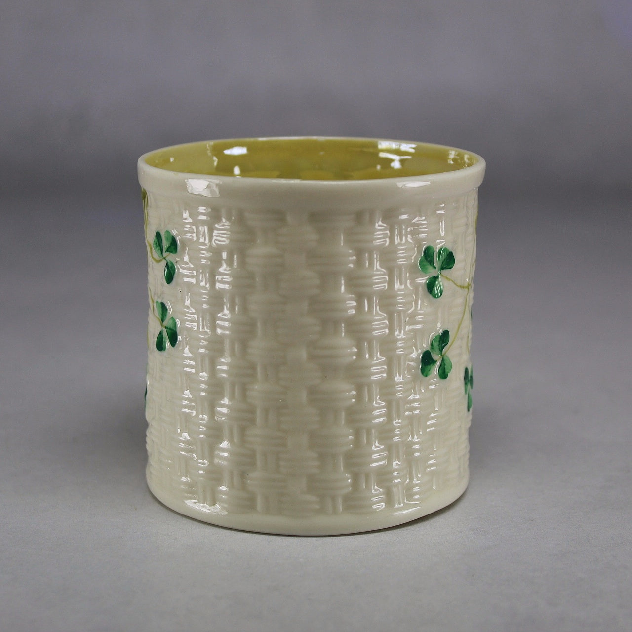 Belleek Ireland Cream Basket Weave Vase with Green Shamrocks (Fifth Mark)