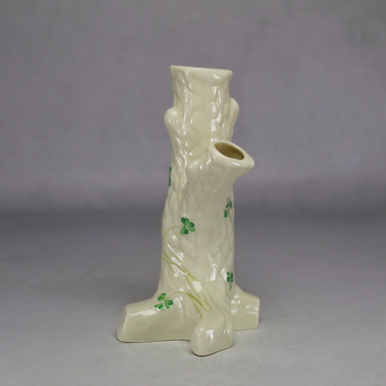 Belleek Ireland Cream Tree-Stump Spill Vase with Green Shamrocks (Seventh Mark)