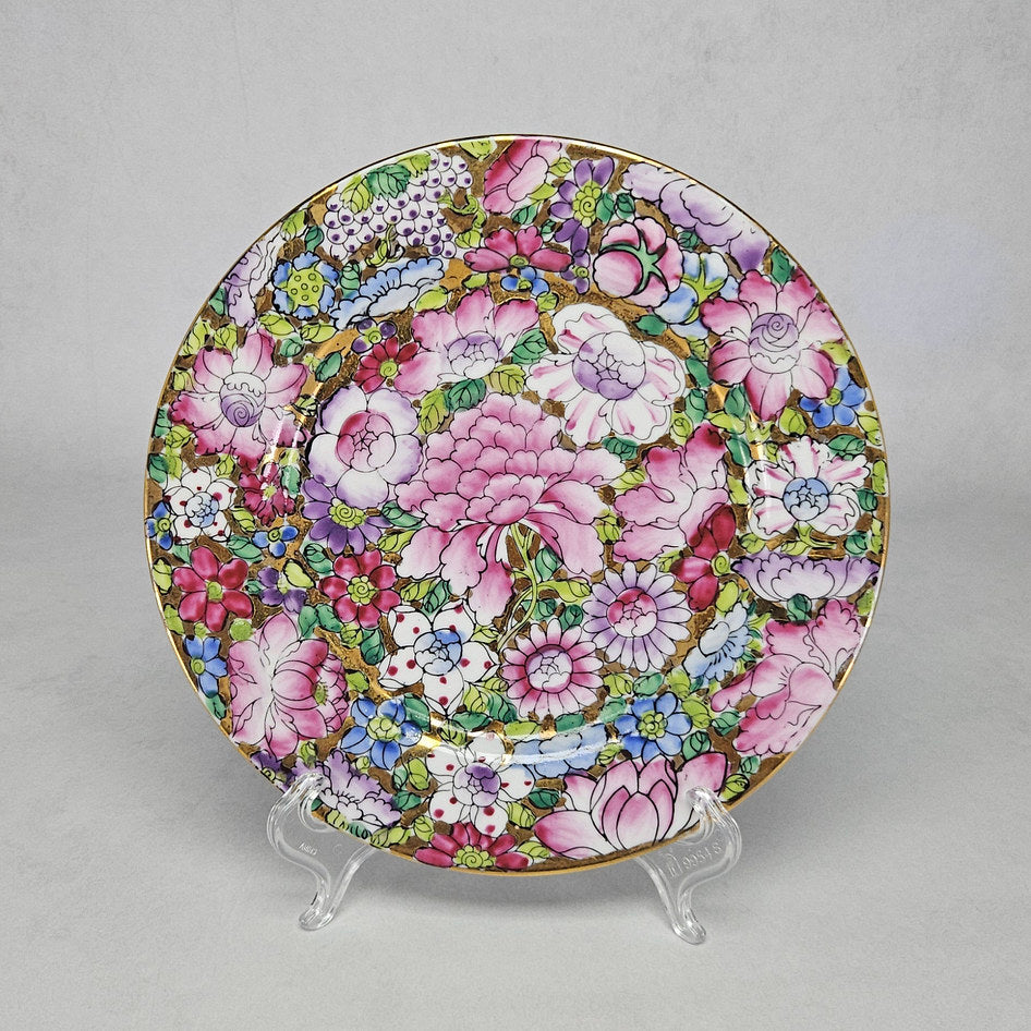 Chinese Export Famille Rose Floral Plate with Qianlong Style Mark