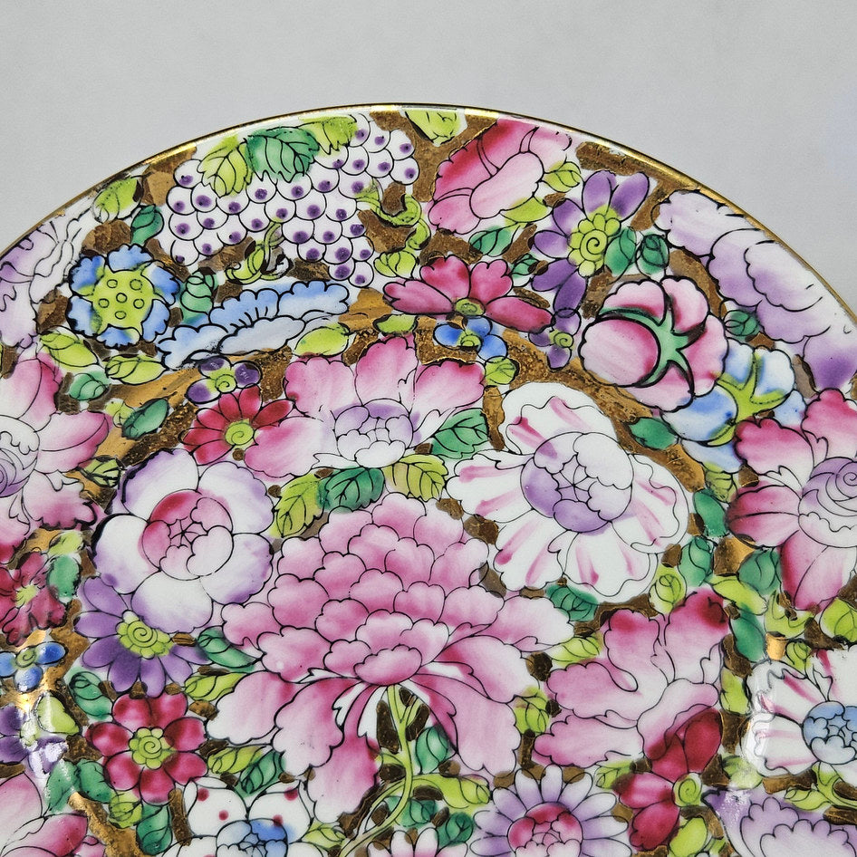 Chinese Export Famille Rose Floral Plate with Qianlong Style Mark
