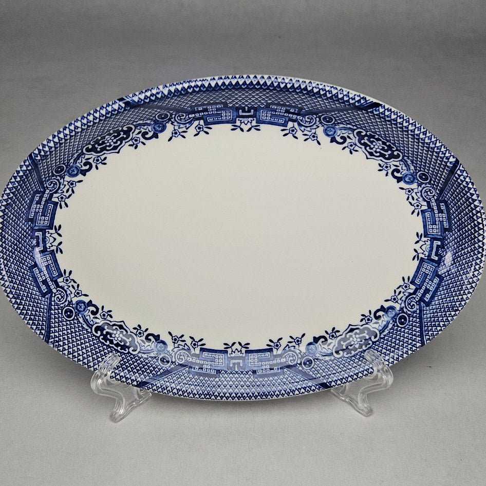 Churchill Blue and White English Oval Serving Bowl