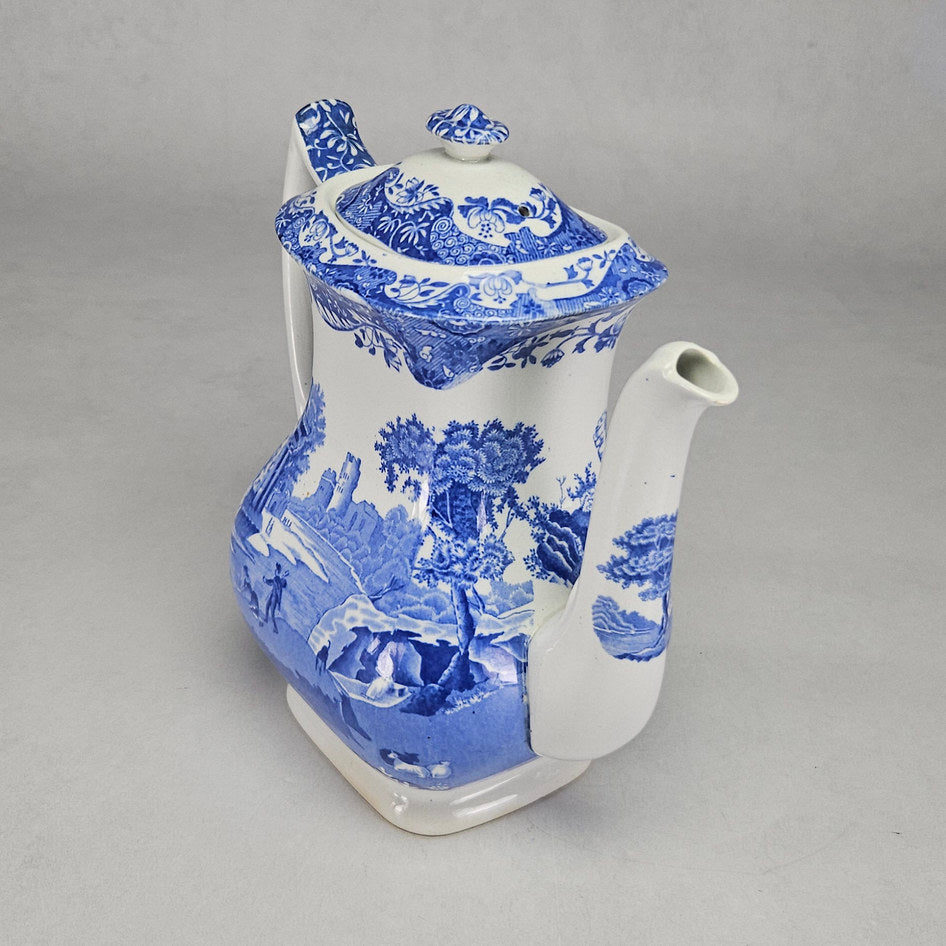 Blue Italian landscape decoration on lidded coffee pot