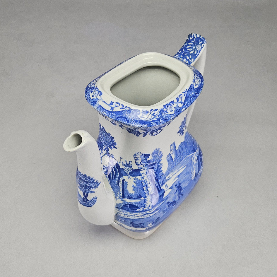 Copeland Spode coffee pot side profile with curved handle