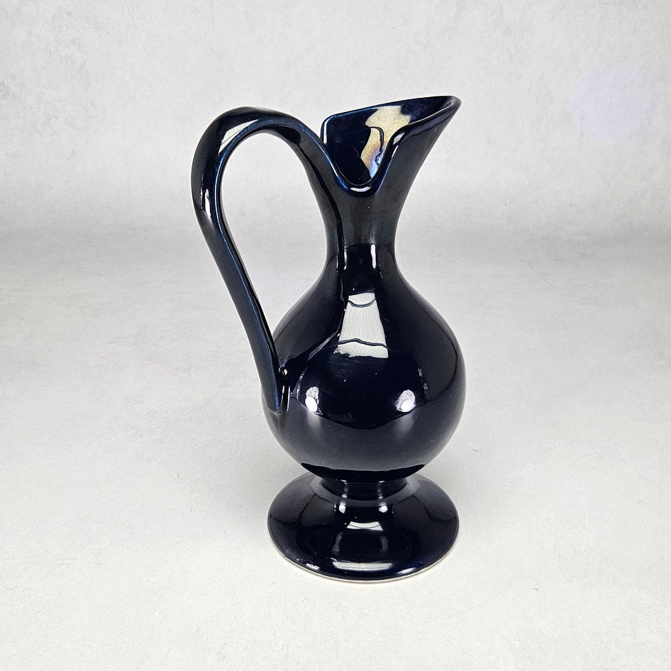 Drostdy Ware cobalt blue ewer showing tall loop handle