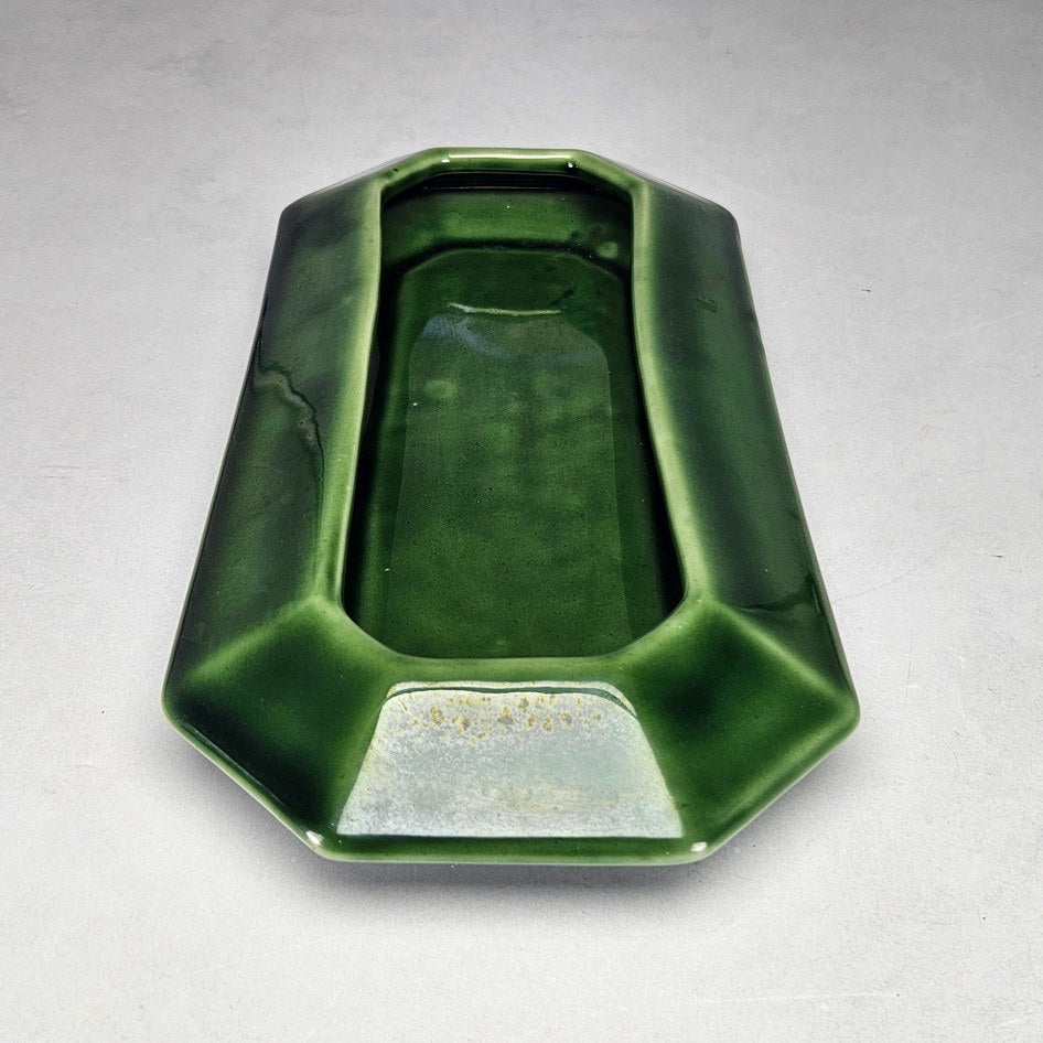 Flora-Ann green rectangular planter showing angled shoulders and opening