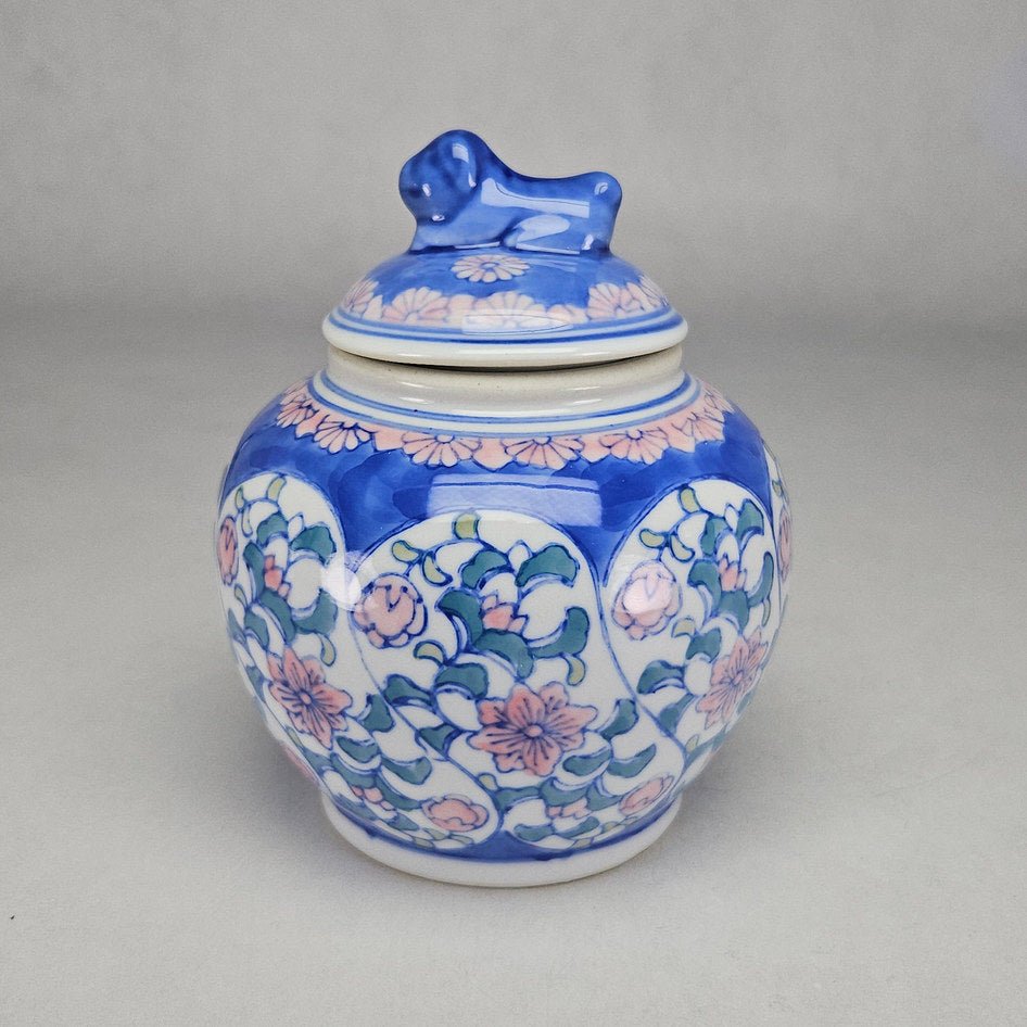 Genuine Ming Blue Floral Porcelain Ginger Jar with Foo Dog Finial
