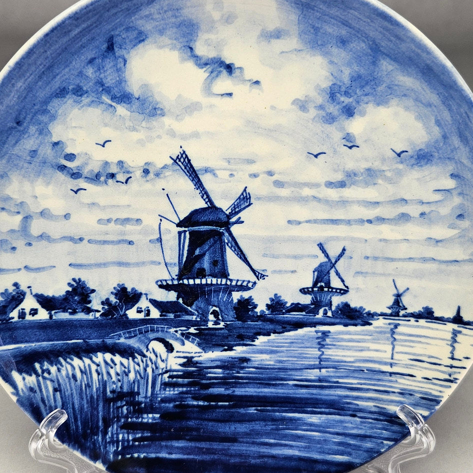 Handpainted Delfts Blue Windmills Wall Plate, product view 3