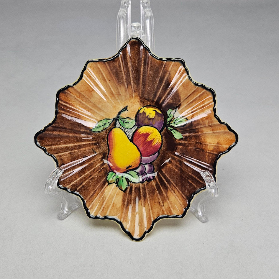 H&K Tunstall Viola Hand-Painted Fruit Scalloped Dish