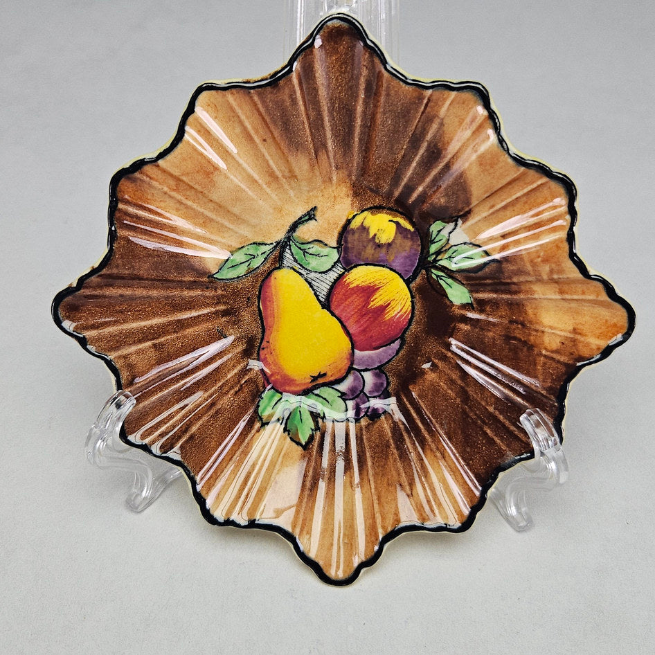 H&K Tunstall Viola Hand-Painted Fruit Scalloped Dish