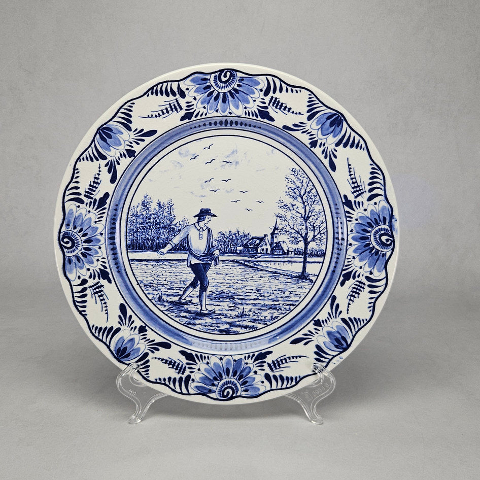 Holland Delft Blue Farmer Decorative Plate