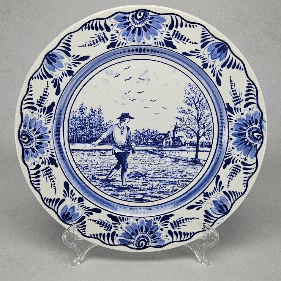Holland Delft Blue Farmer Decorative Plate