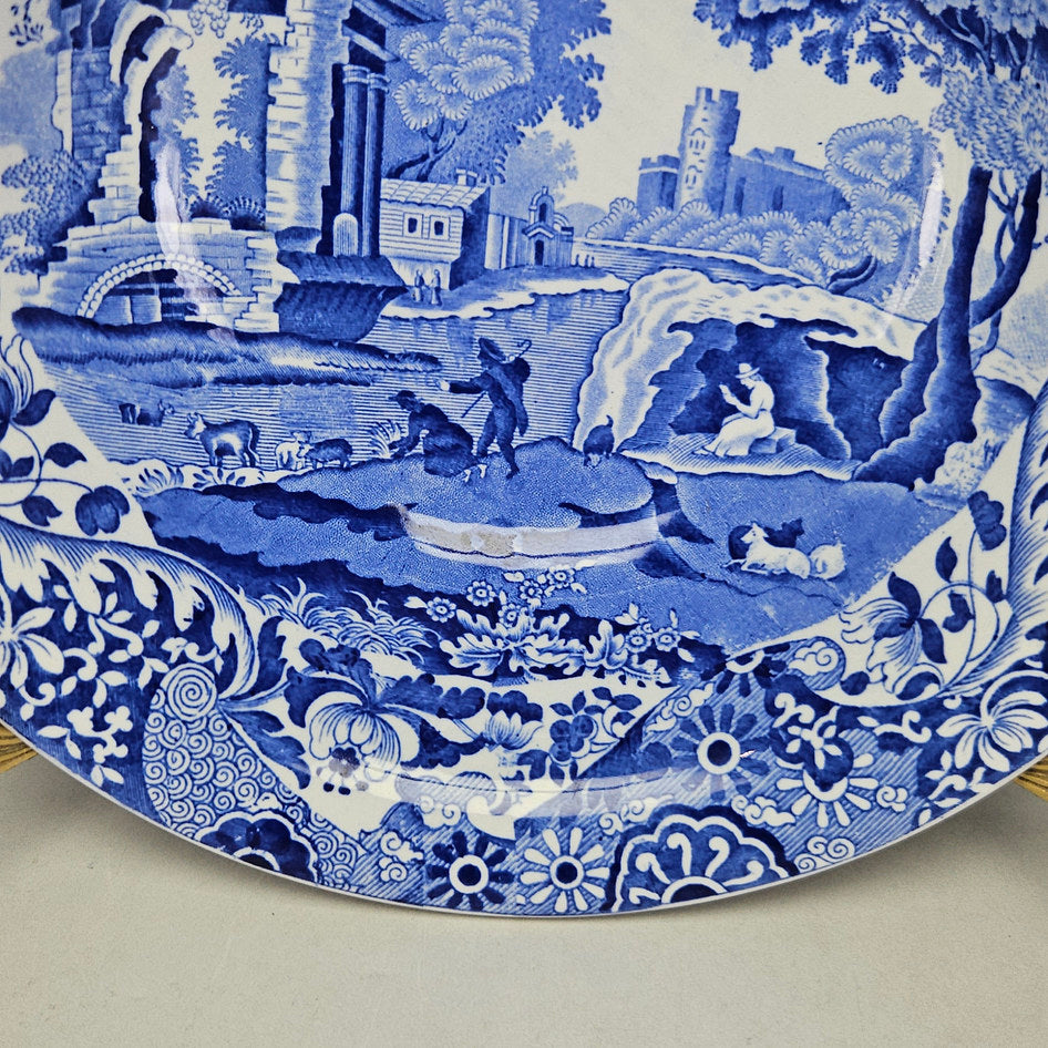 Copeland Spode serving dish rim and border detail