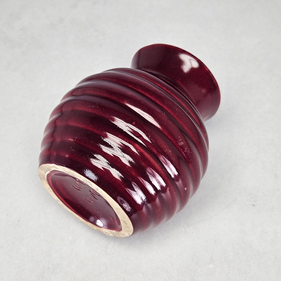 Lucia Ware burgundy ribbed ceramic beehive vase model 2011
