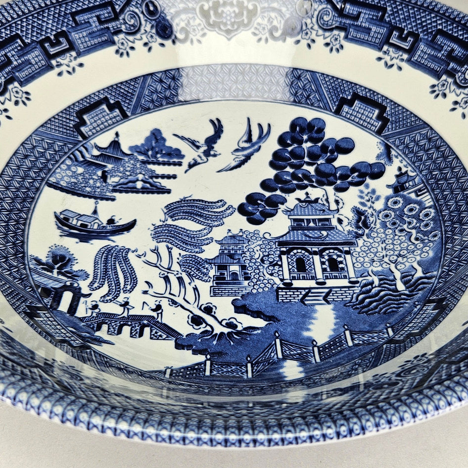 Queen’s by Churchill Blue Willow Large Serving Bowl, view 6