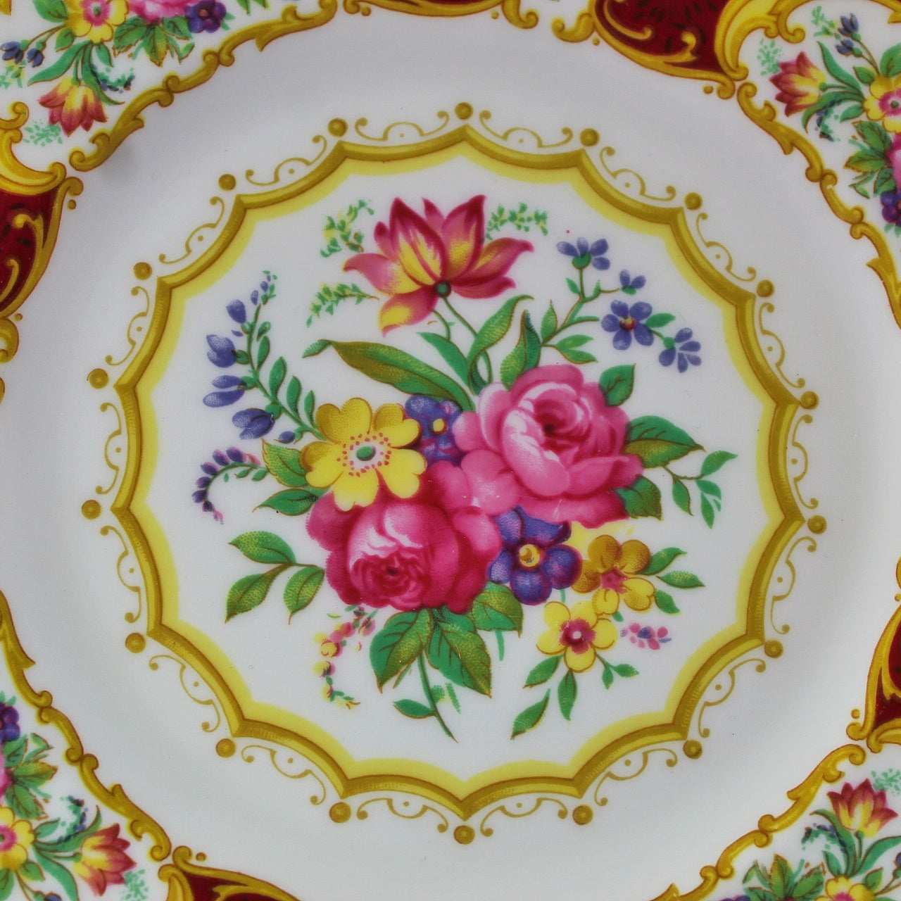 Royal Albert Lady Hamilton Charger Plate