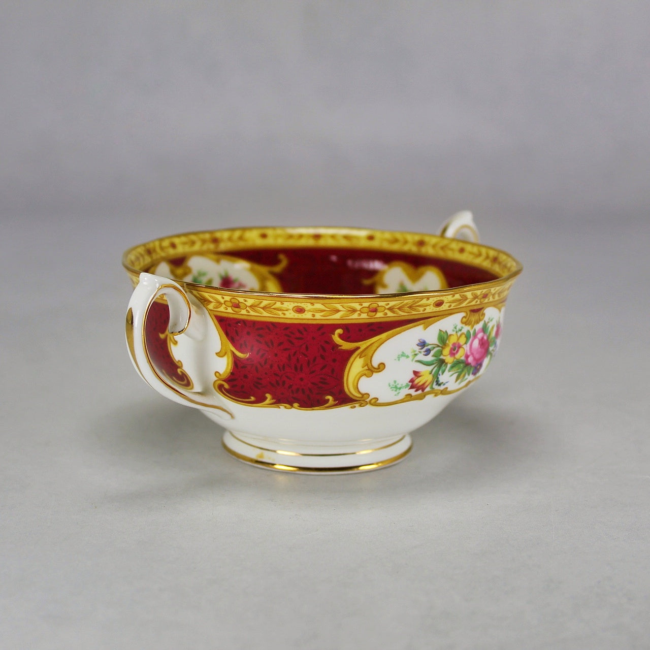 Royal Albert Lady Hamilton Soup Coupe with Matching Plate