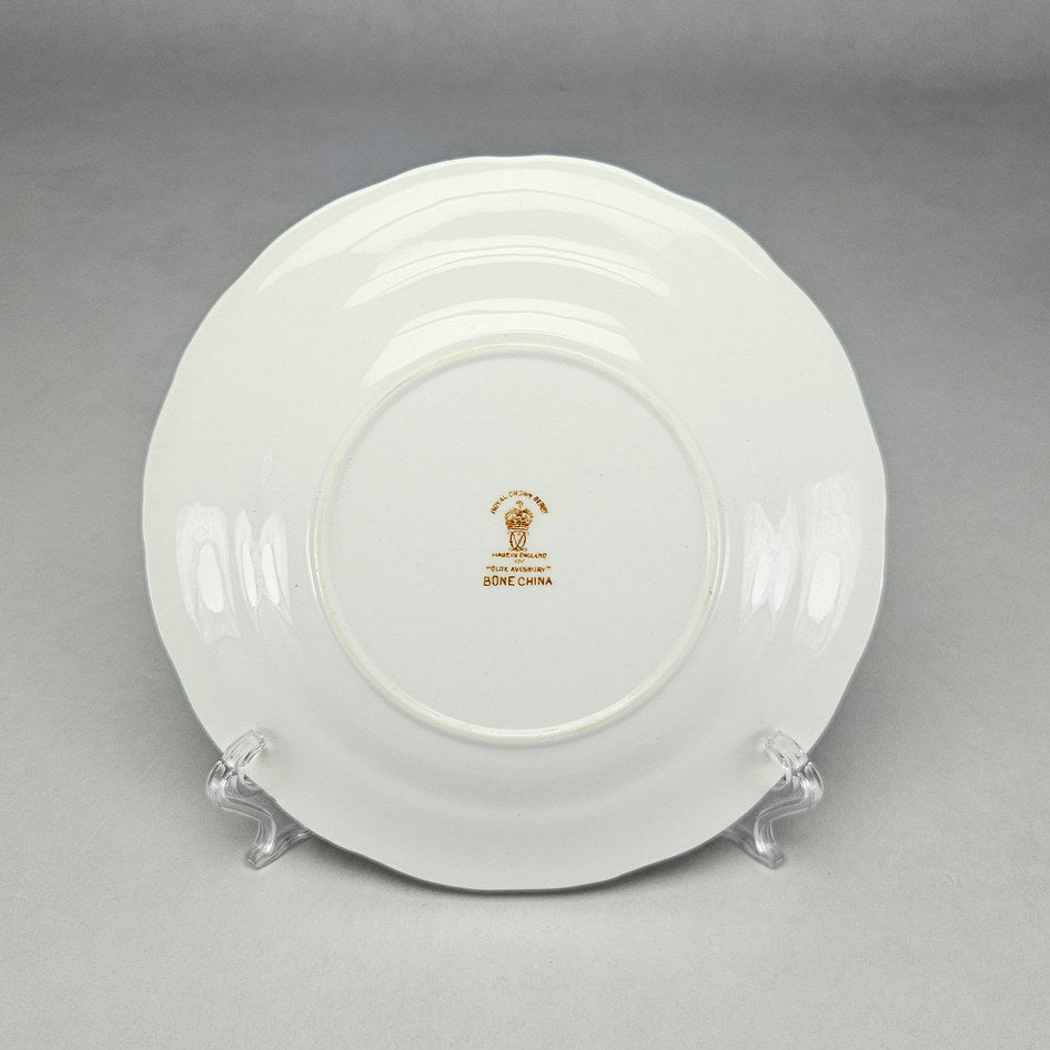Royal Crown Derby Olde Avesbury Bone China Plate