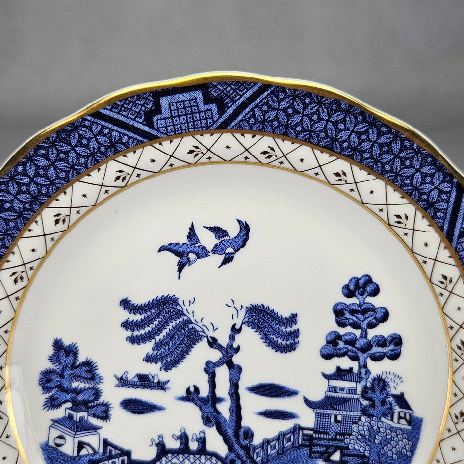 Booths Real Old Willow side plate with visible decorative details
