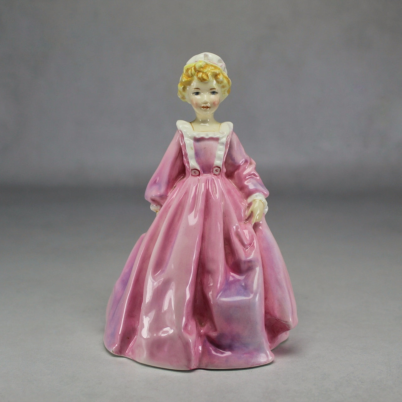 Royal Worcester Grandmother's Dress F.G. Doughty Figurine