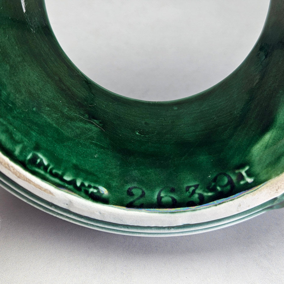 Green and white Sylvac La Ronde ring flower trough, photograph 6 of this collectible ceramic piece